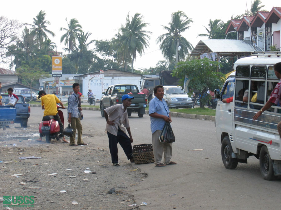 Photo in Banda Aceh, see caption above.