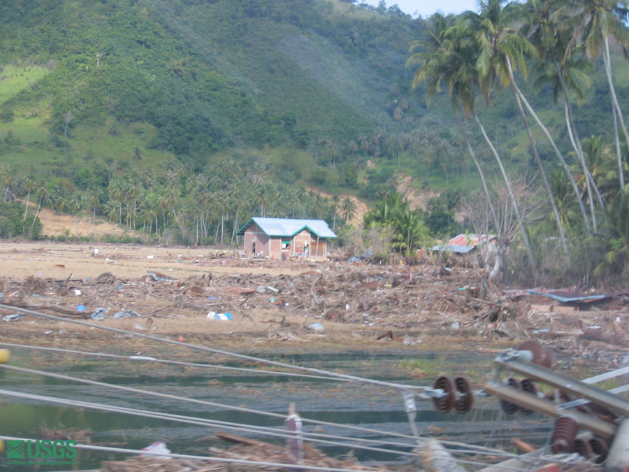 Photo in Sumatra, see caption above.