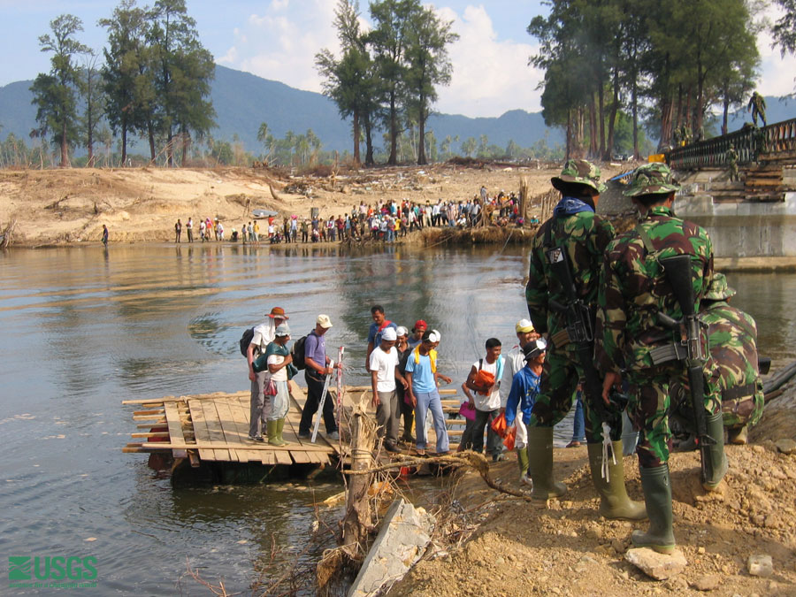 Photo in Sumatra, see caption above.