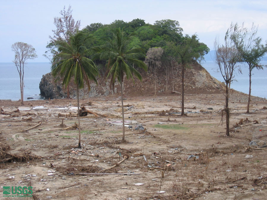 Photo in Sumatra, see caption above.