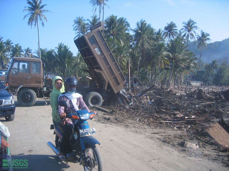 Photo in Sumatra, see caption above