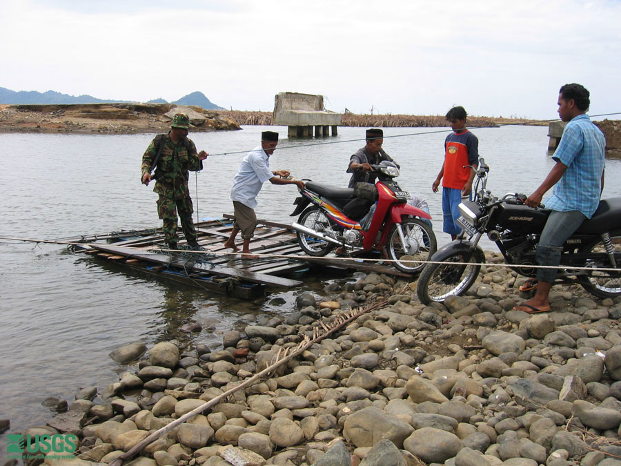 Photo in Sumatra, see caption above