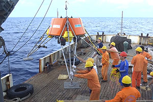 The Free-Ascending Tripod being deployed in the South China Sea from the vessel Aquilla on April 19, 2014.