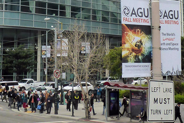 Photograph of AGU participants outside of Moscone Convention Center in December, 2015. Photo by Rex Sanders, USGS.