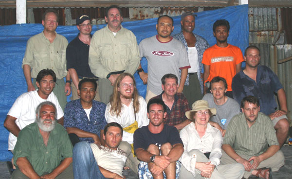 Photo of international tsunami survey team members, legs 1 and 2